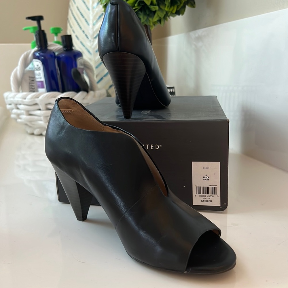 NWOT-in box. The Limited Adley Shoe